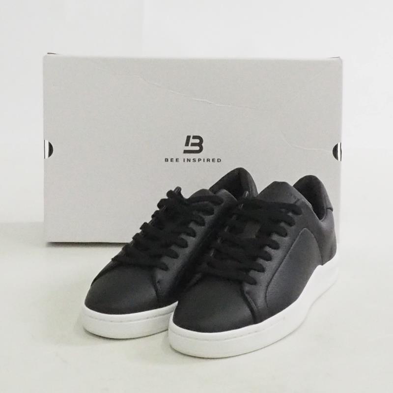 Bee Inspired Clothing::スニーカー:US8[RESALE]