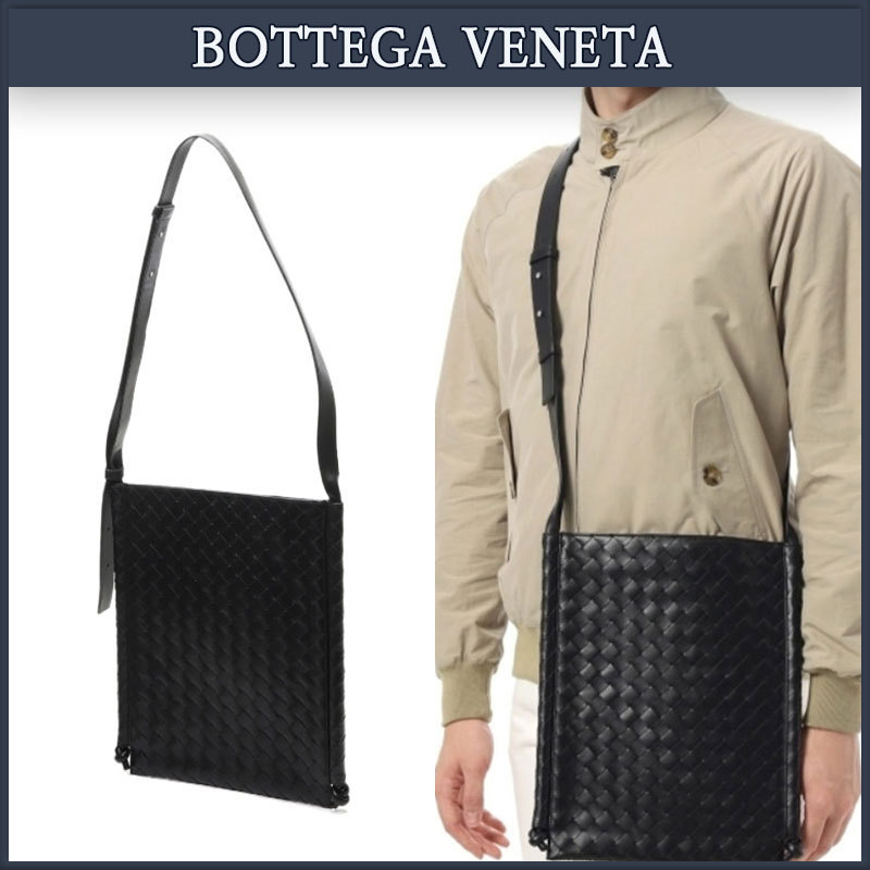 【BOTTEGA VENETA】人氣★ラージ フラット ルーフ クロスバッグ