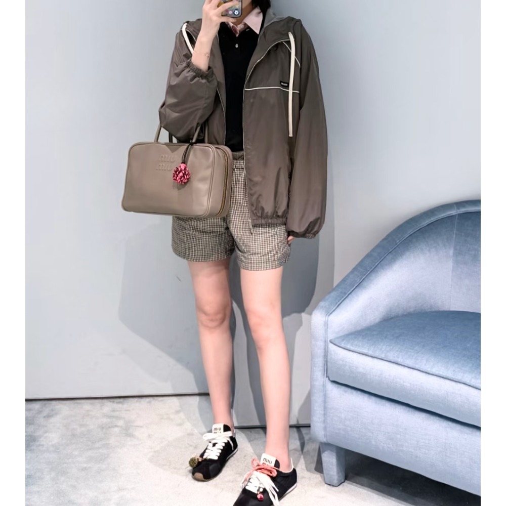 《スポーティ》【MiuMiu】テクニカルジップブルゾンジャケット