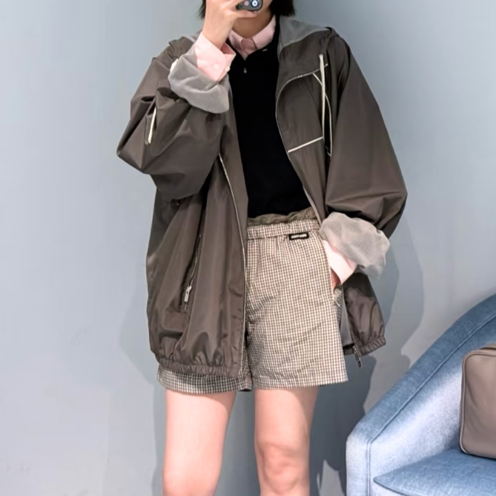 《スポーティ》【MiuMiu】テクニカルジップブルゾンジャケット
