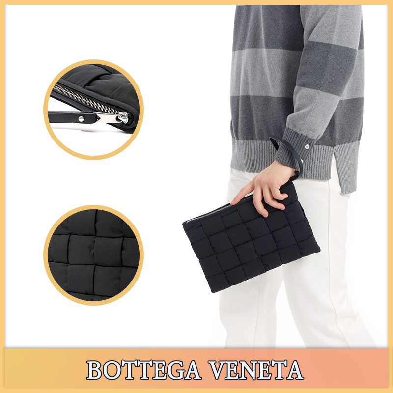 【BOTTEGA VENETA】★送料・関税込★Cassette Small Flat Pouch