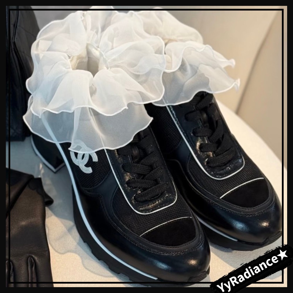【カジュアルにスタイルアップ♡】CHANEL スニーカー