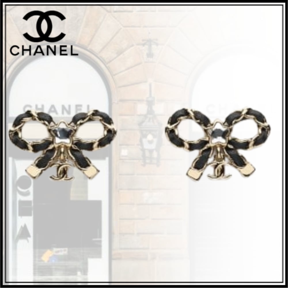 【リボンで甘さひとさ】CHANEL  ピアス