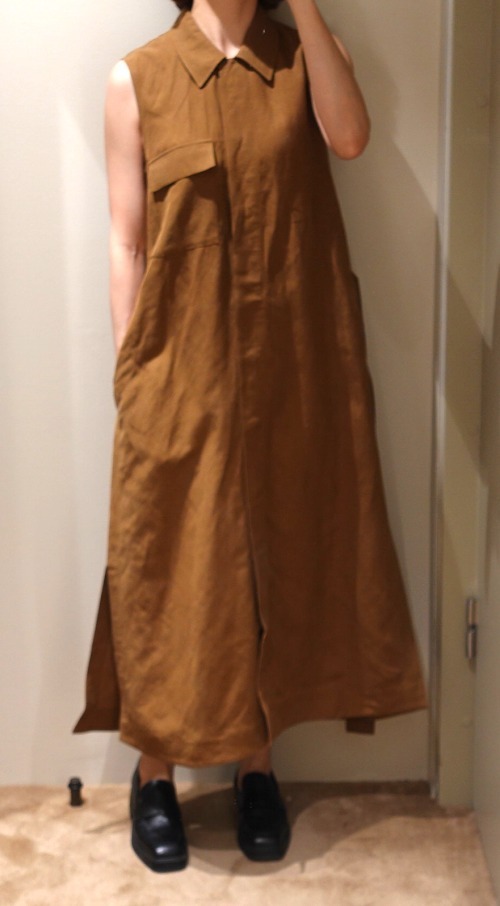 “COS” スリーブレスユーティリティシャツドレス