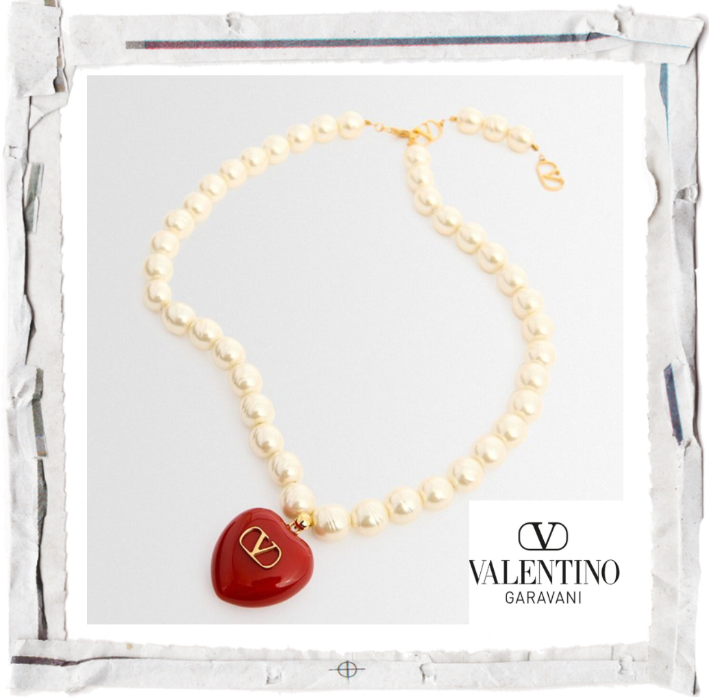 【Valentino】期間限定セール中！ ロングネックレス