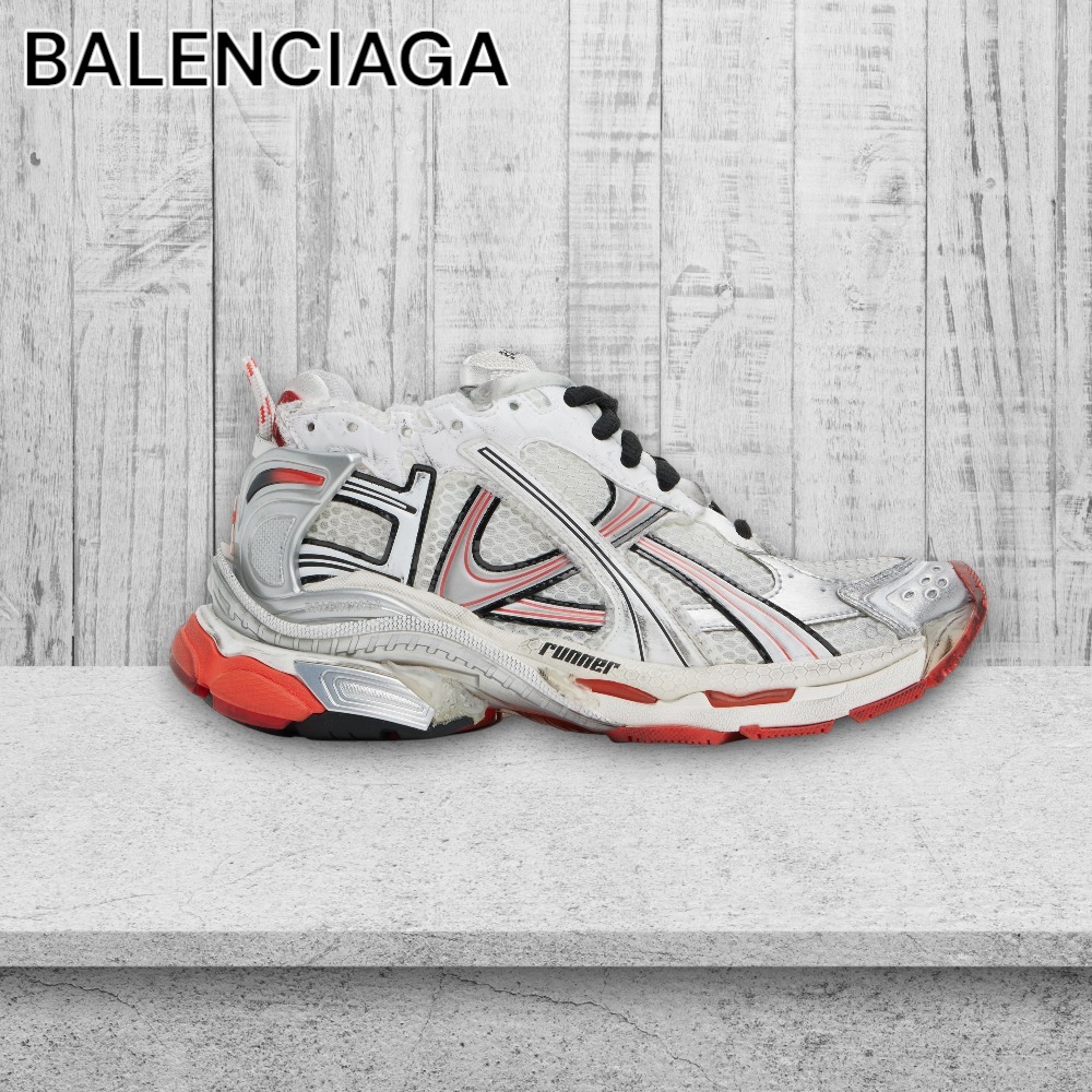 【BALENCIAGA】ホワイト＆レッド Runner スニーカー