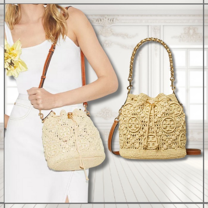 残りわずか★【Tory Burch】T Monogram ラフィア バケットバッグ
