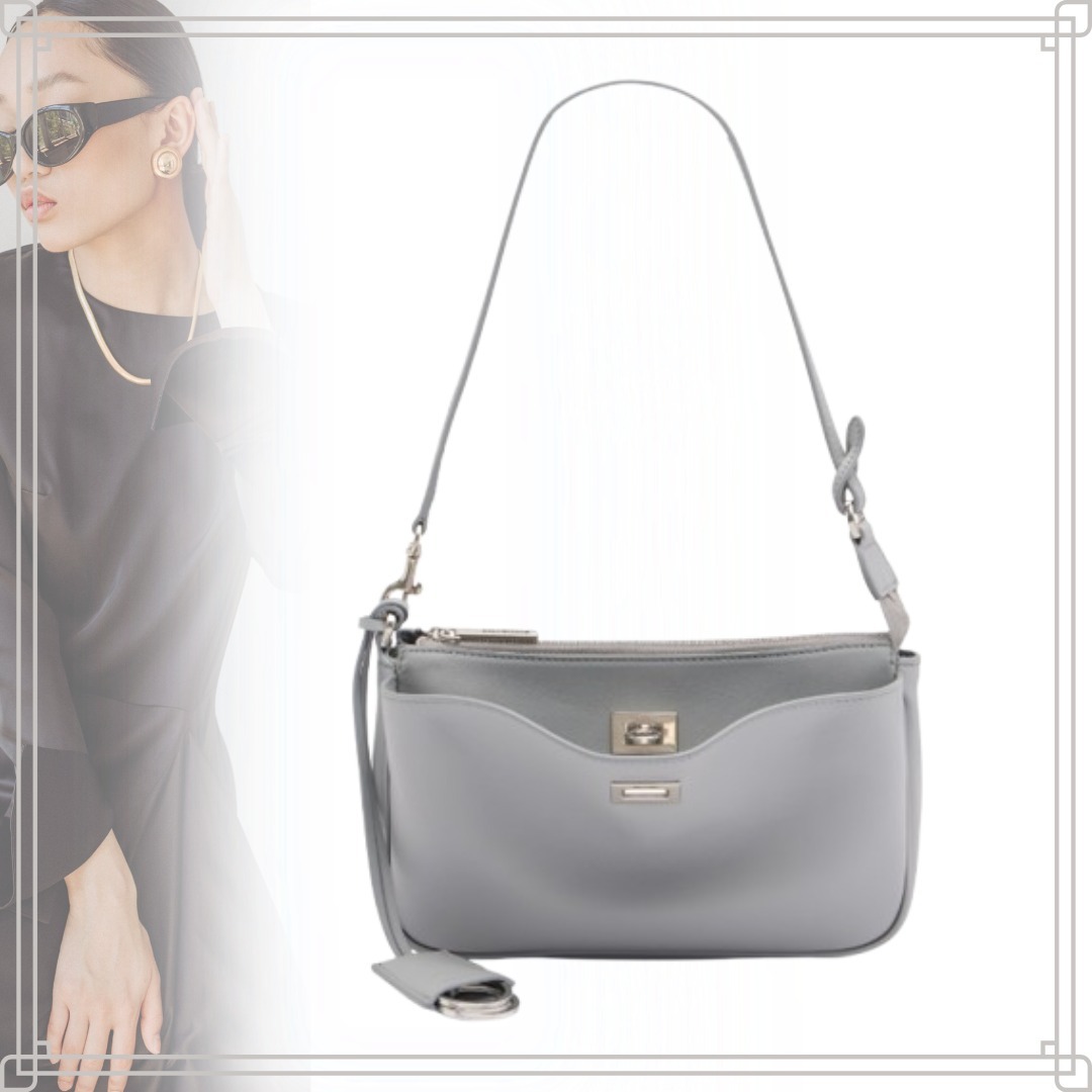 ◆大人気◆【BALENCIAGA】Rodeo スリングレザーショルダーバッグ