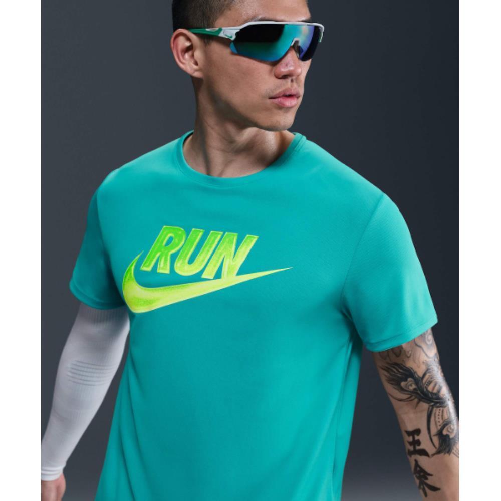 ★Nike★ Miler Run Energy Dry Fit Short Sleeve Running Top M
