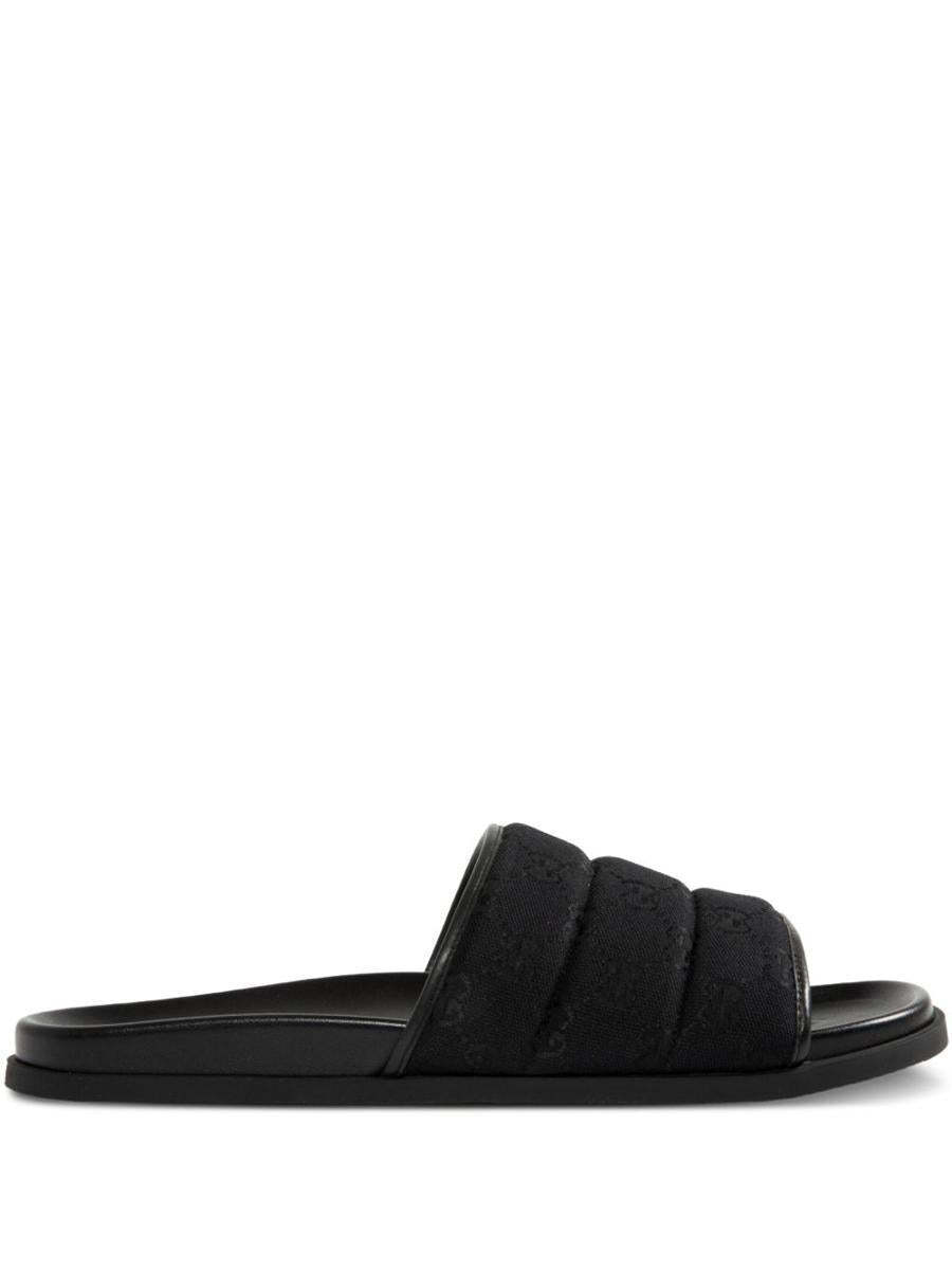 【関税＆送料込み】Gucci Gg Slides