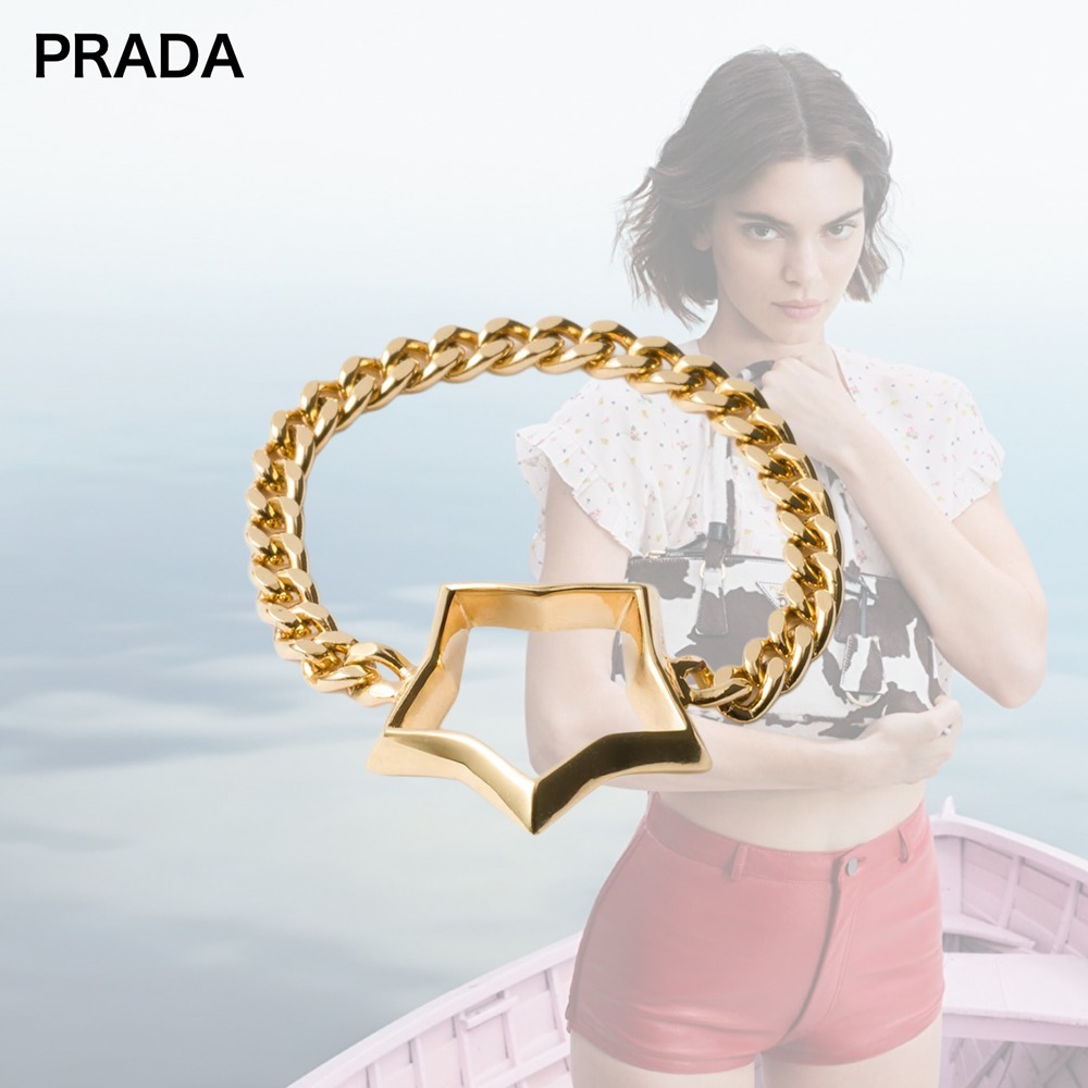 【希少】PRADA 刻印ロゴ 金属 真鍮 チェーン リング ゴールド