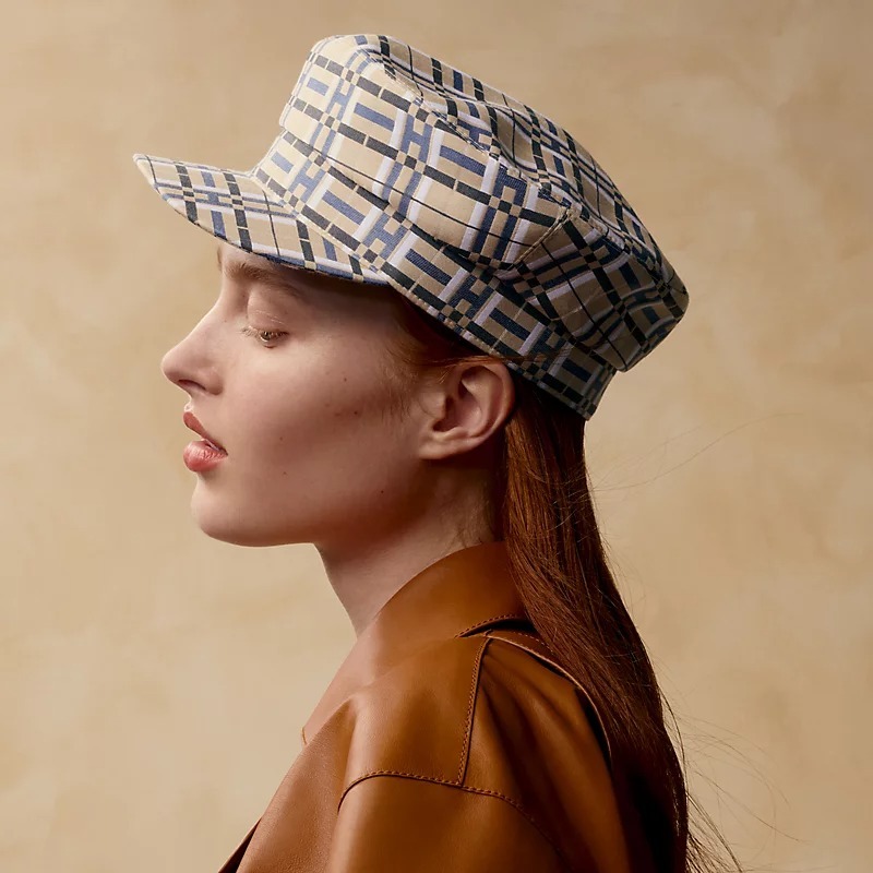 《コーデのアクセントに!》【HERMES】ドーヴィルHキルトキャップ