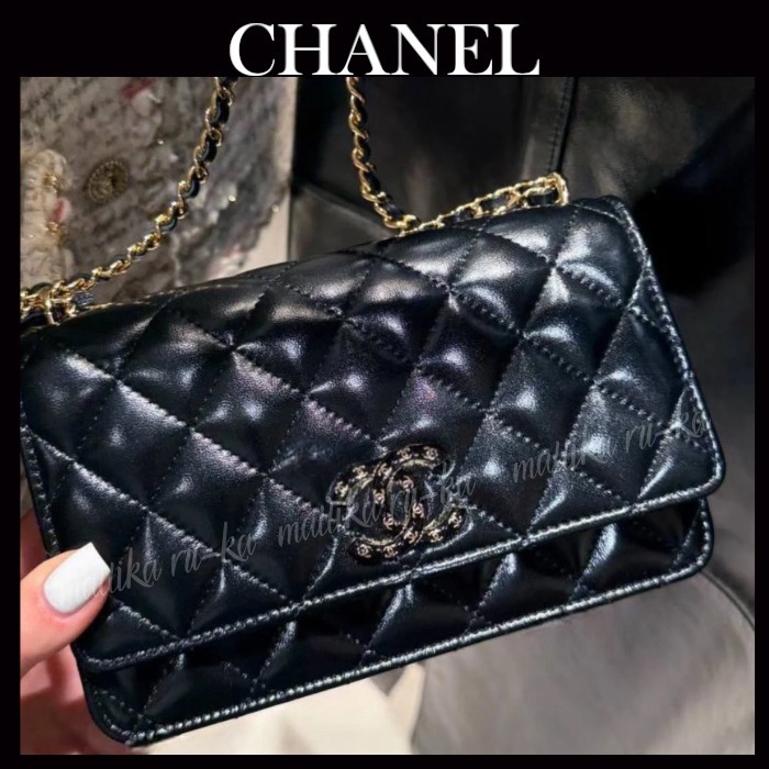 限定CCマーク♡25A【CHANEL】チェーンウォレット
