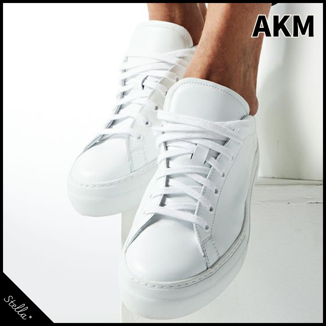 注目■AKM■大人気 COW TENNIS -WHITE- ドレススニーカー 国内発
