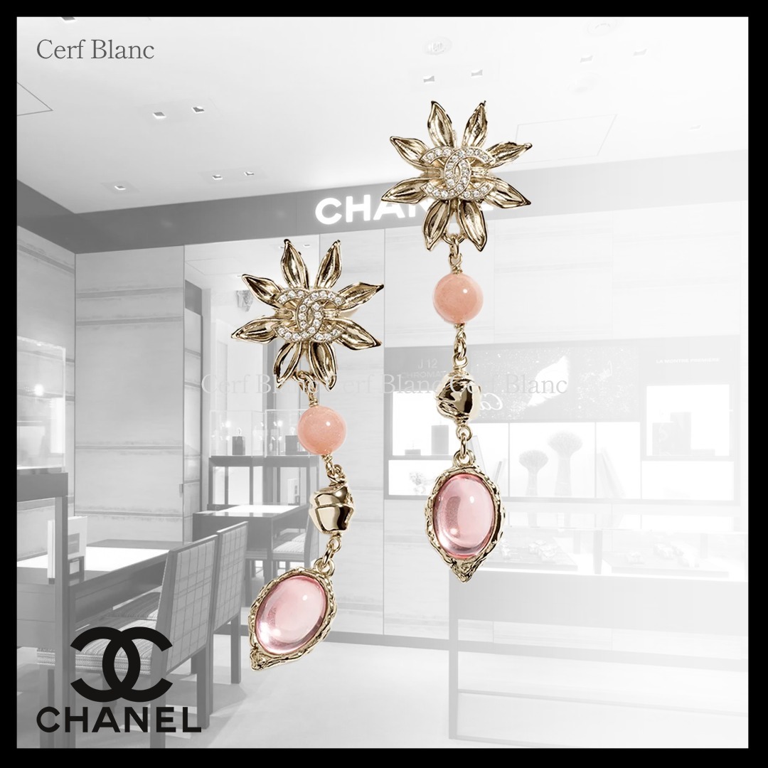 揺れるピアス【CHANEL】かわいいピンクストーン