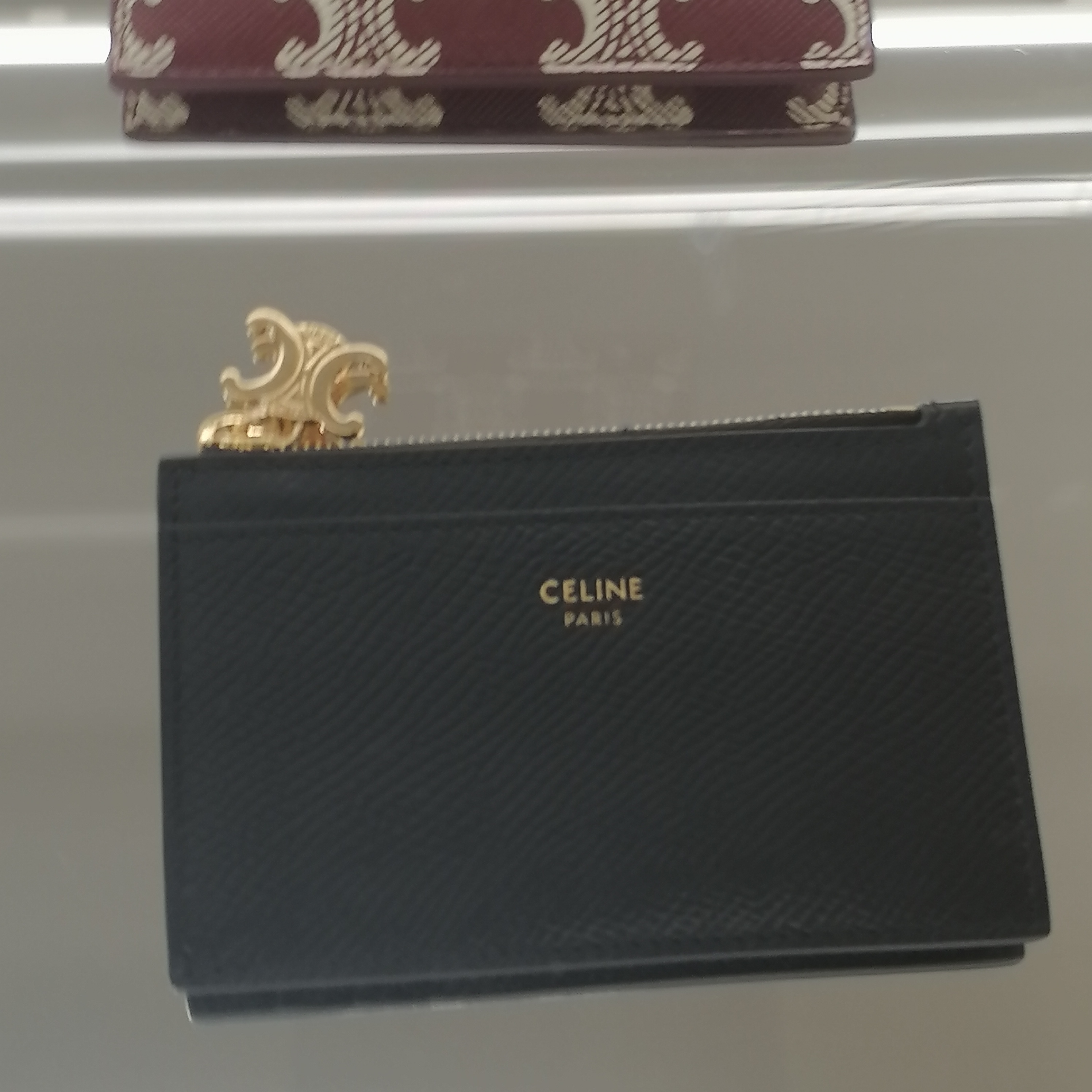 CELINE☆トリオンフチャームジップカードホルダー