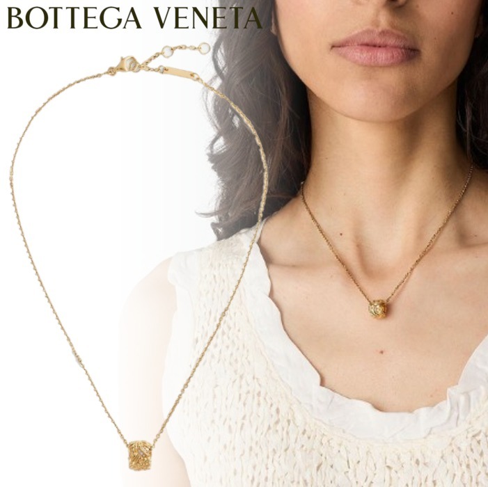国内*BOTTEGA VENETA*イントレチャート ペンダント ネックレス