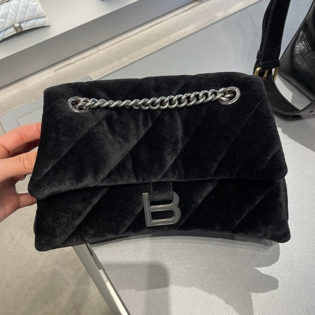 直営店☆BALENCIAGA☆SALE! Crush MEDIUM Chain ショルダー