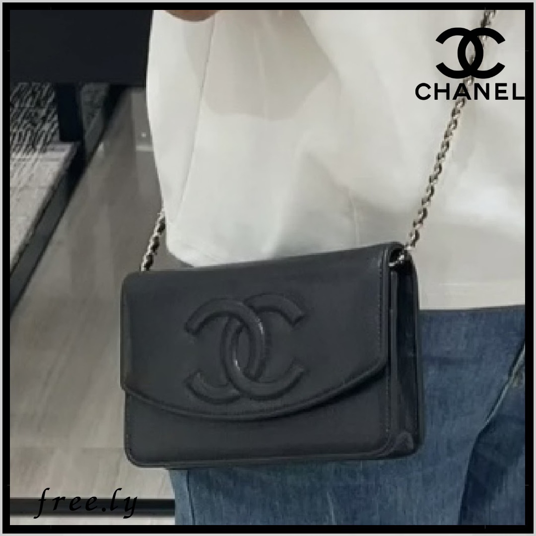 【デザイン使いやすさ共に◎】CHANEL チェーンウォレット