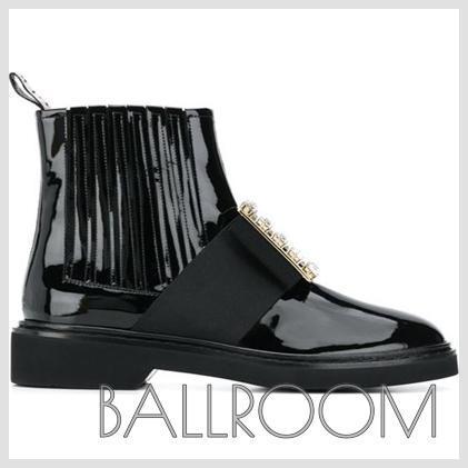 ブーツその他 ROGER VIVIER VIV RANGERS PATENT LEATHER BOOTS