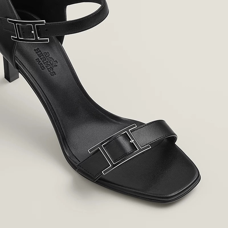 ◆洗練されたデザイン◆【HERMES】サンダル 《ジュディ》 70