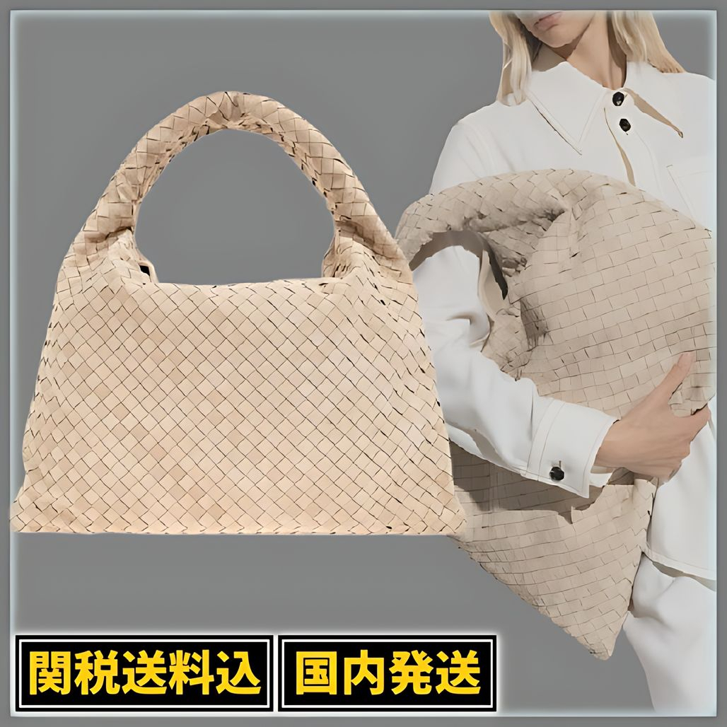 BOTTEGA VENETA *ボッテガ* ラージ ホップ ショルダーバッグ