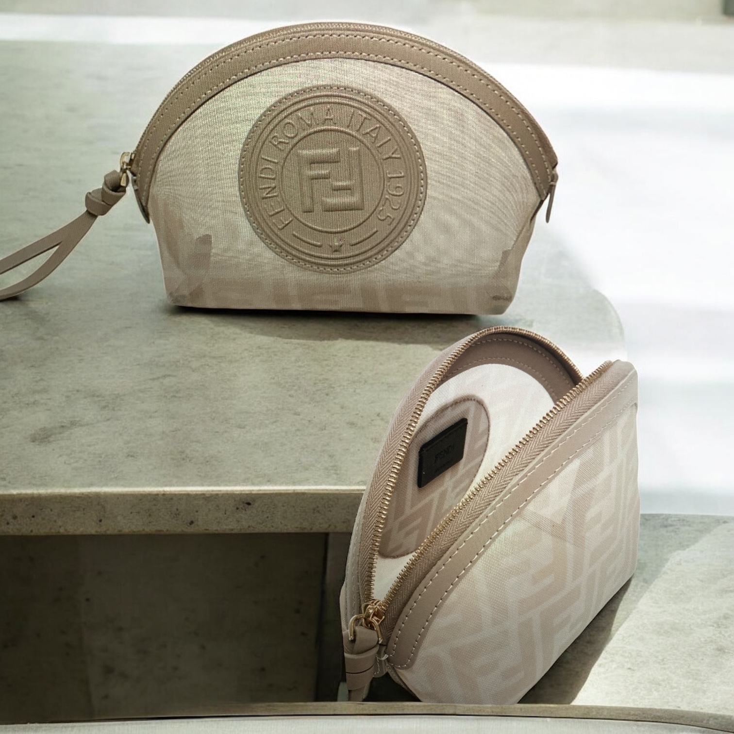 関税込 FENDI フェンディ ポーチ FF ジャガード