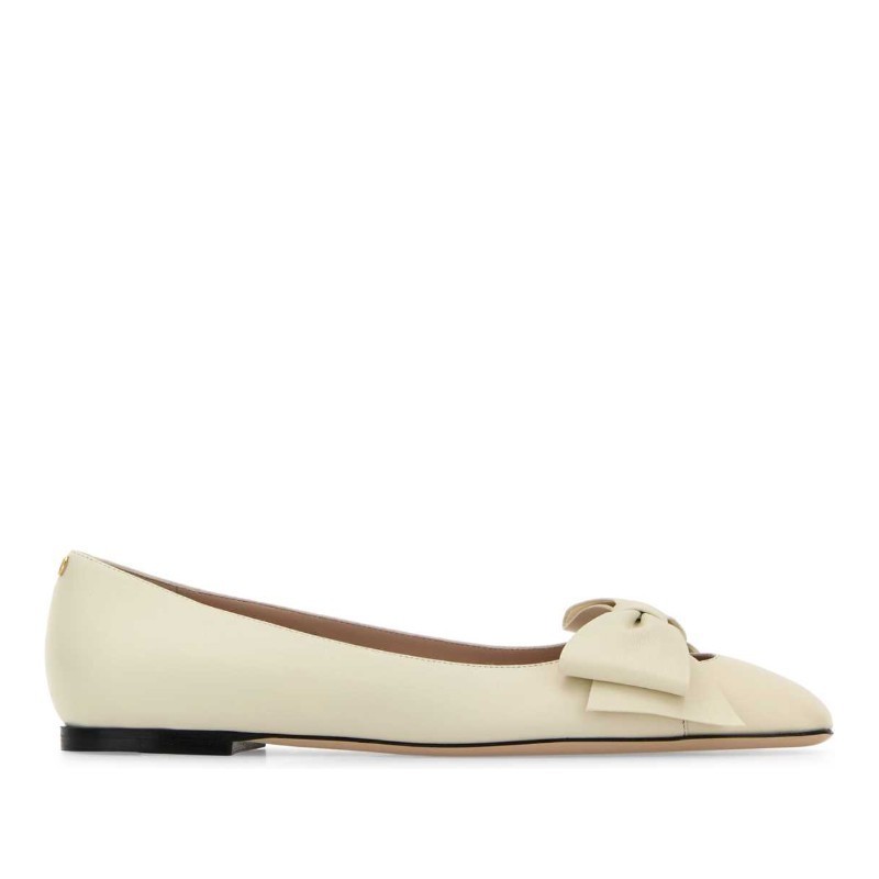 フラットシューズ VALENTINO Ivory leather Bowow ballerinas (7W2S0MS0DDT 098)
