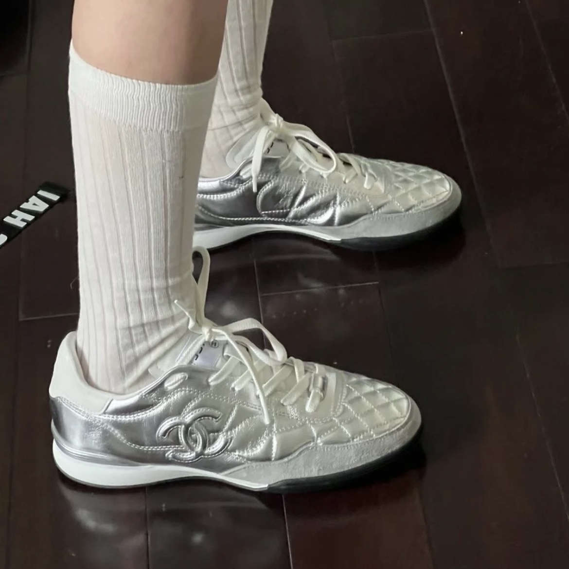 《サイドのCCが魅力☆》【CHANEL】2025年SSスニーカー
