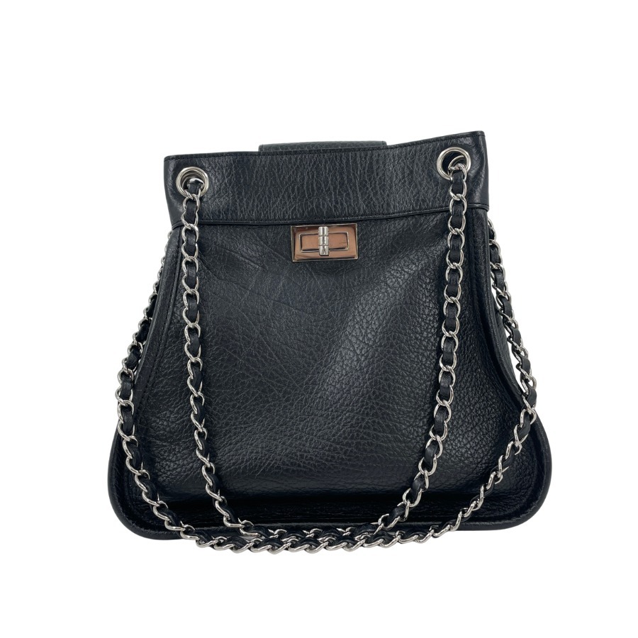 CHANEL チェーンショルダーバッグ