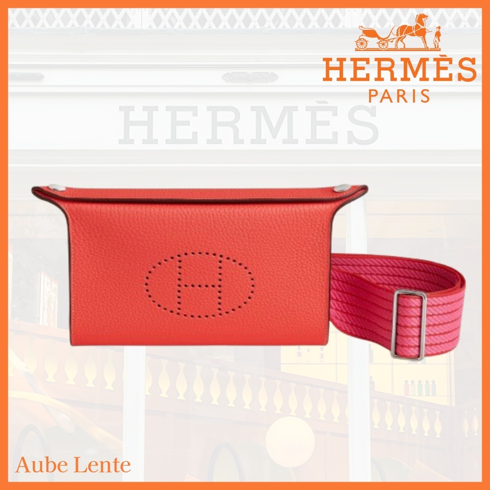 おしゃれと機能性◎【HERMES】VidePoches コンパクト バッグ