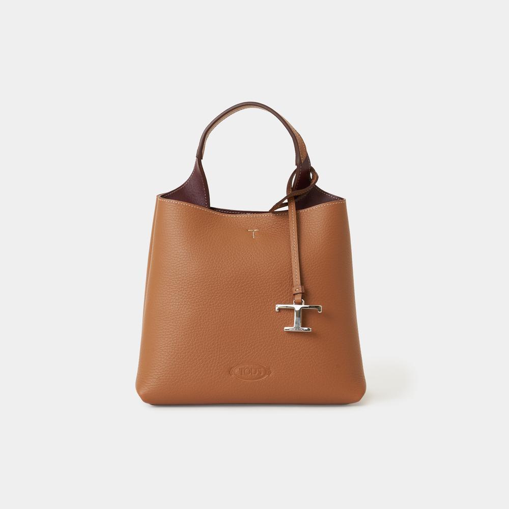 【TODS】T ロゴプレート トートバッグ☆SALE中