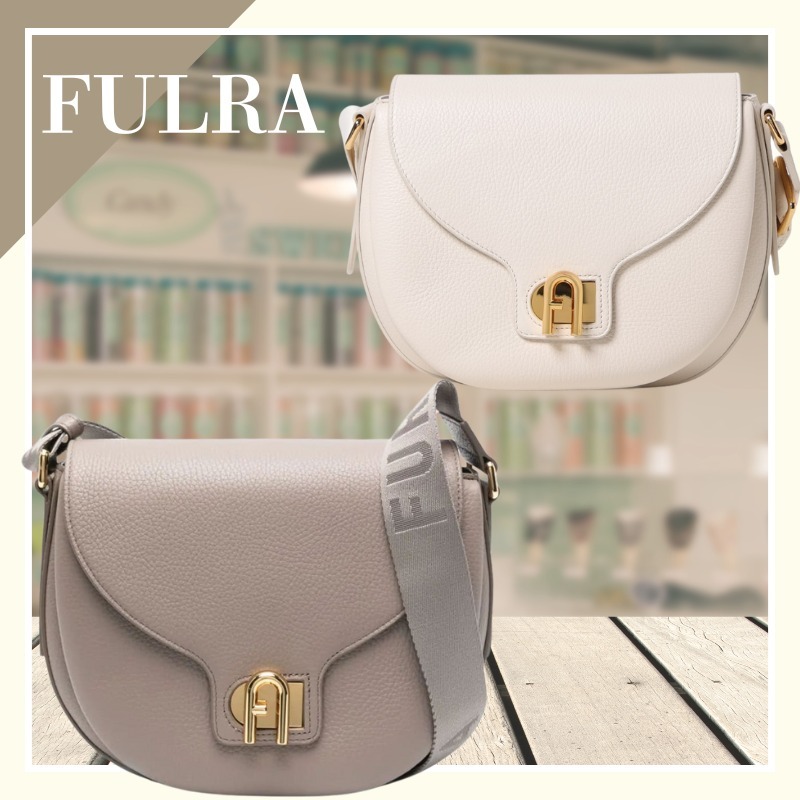 【FURLA】メタリックロゴクロスボディバッグレディース フルラ