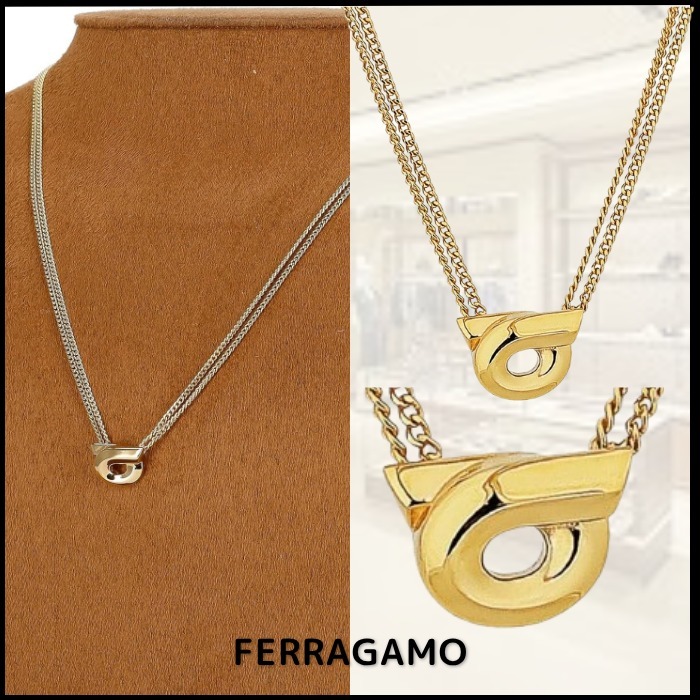 【FERRAGAMO】 大人のシンプル上品 ロゴネックレスS