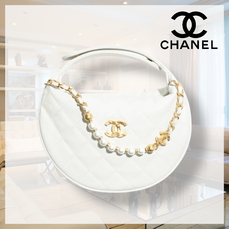【洗練されたデザイン】CHANEL CCロゴ ポーチ