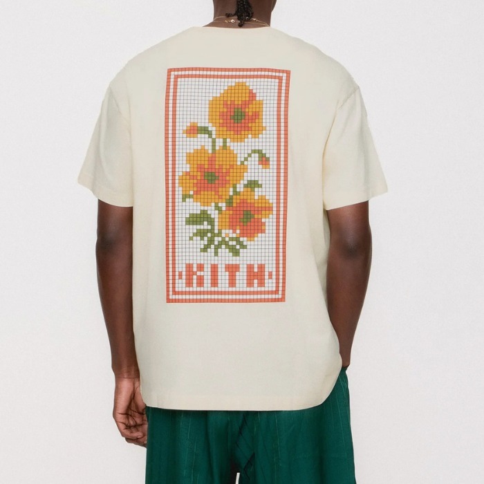 モザイクプリント《KITH》Kith ブロッサム ロゴ Tシャツ