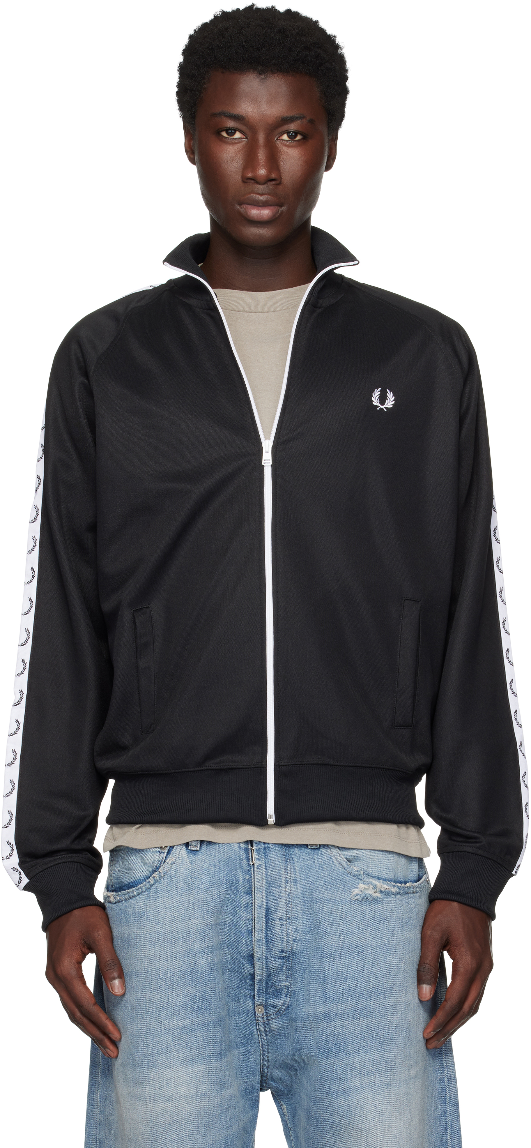 【関税込み】Fred Perry ブラック Taped トラックジャケット
