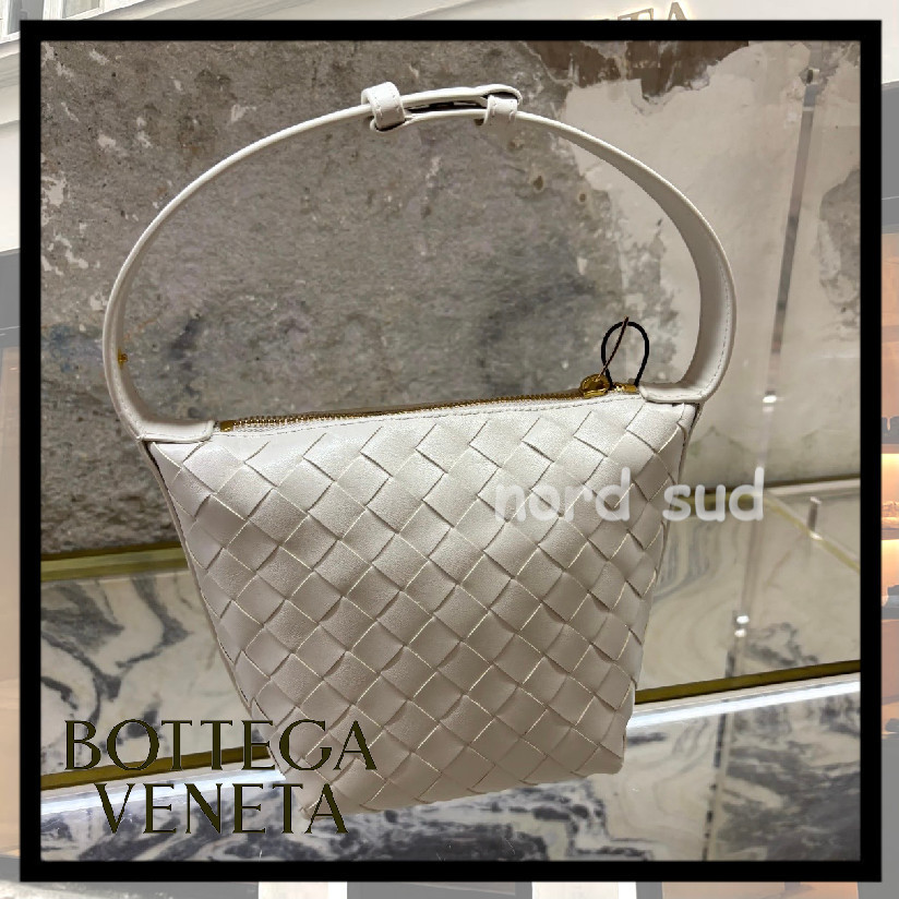 人気 BOTTEGA VENETA ◆ キャンディーウォレス ショルダーバッグ