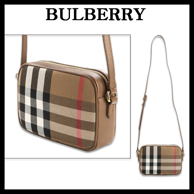 ☆送料・関税込☆BURBERRY★スモール カメラバッグ★