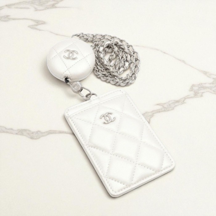 CHANEL シャネル マトラッセ チェーン付きカードホルダー