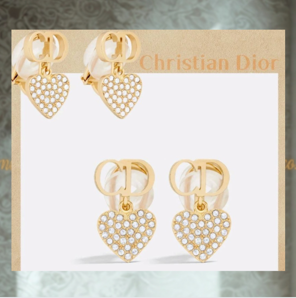 ♡可愛い♡【Dior】 Clair D Lune ピアス