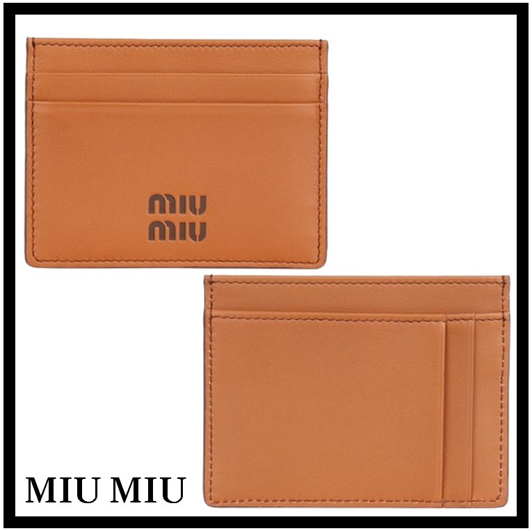 ☆送料・関税込☆MIUMIU★ロゴ レザー カードケース BROWN★