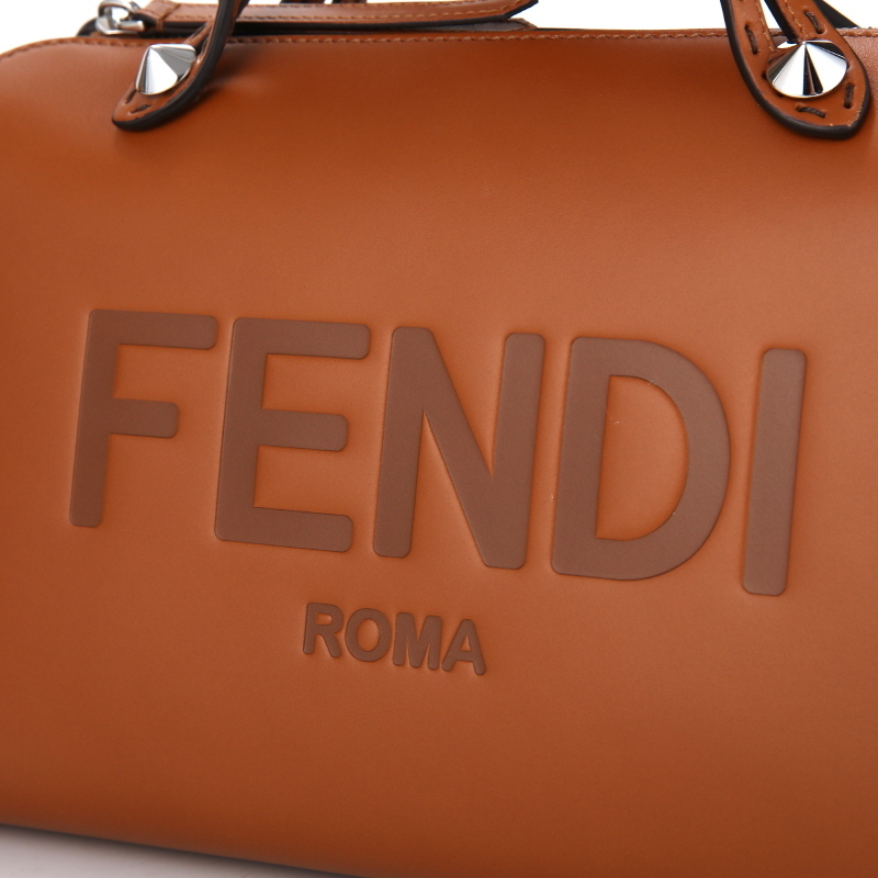《FENDI》 BY THE WAY ROMA ミディアム TOTE BAG