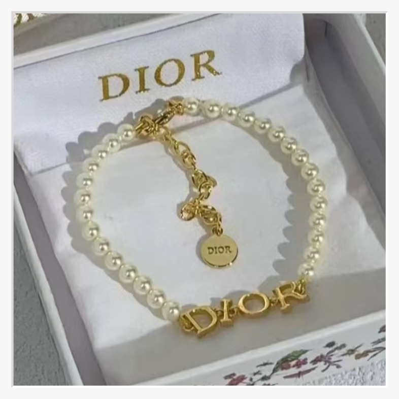 《パールがお洒落♪》Dio(r)evolution ブレスレット