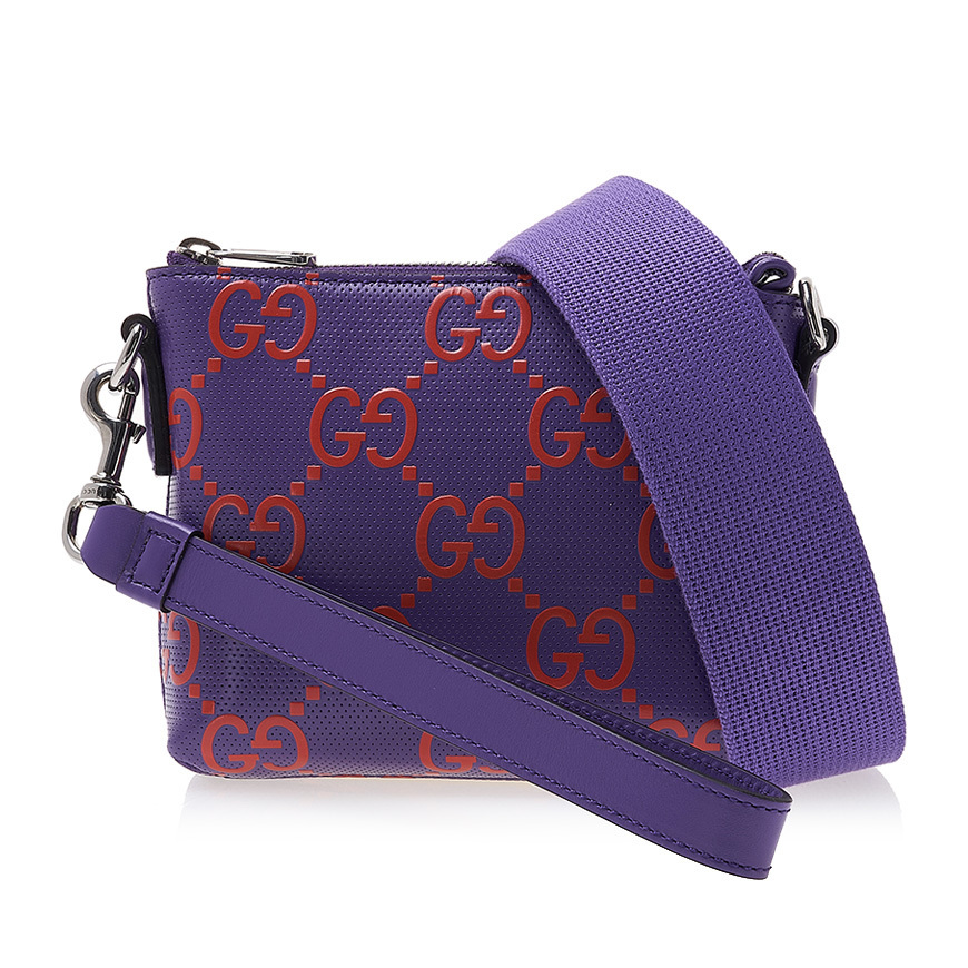 《GUCCI》 GG エンボス スモール クロスバッグ