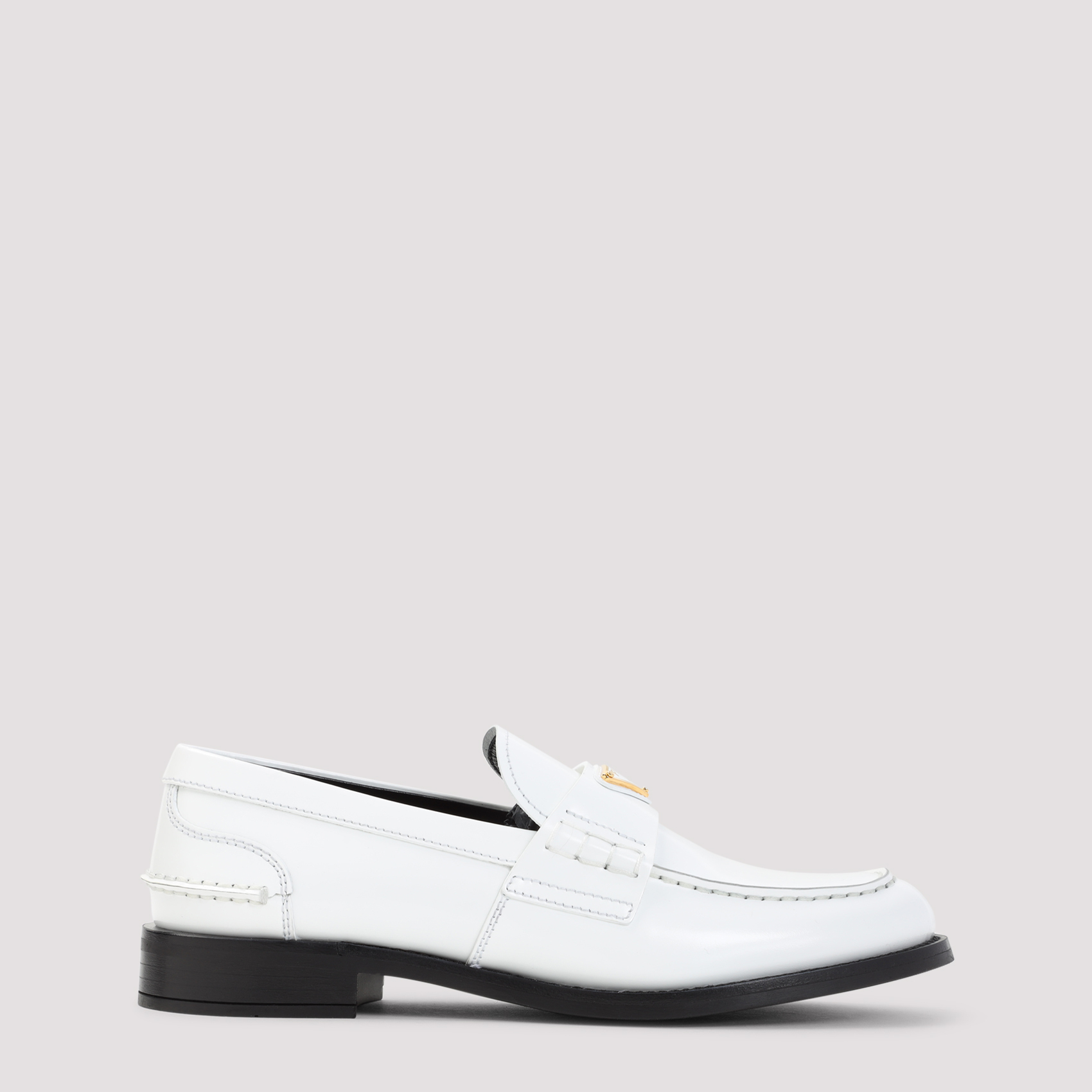 Prada 1D813NFA020055F0009 関税送料込