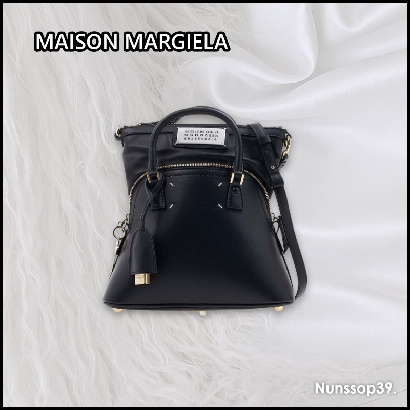 《MAISON MARGIELA》 ステッチ ロゴ ショルダーバッグ