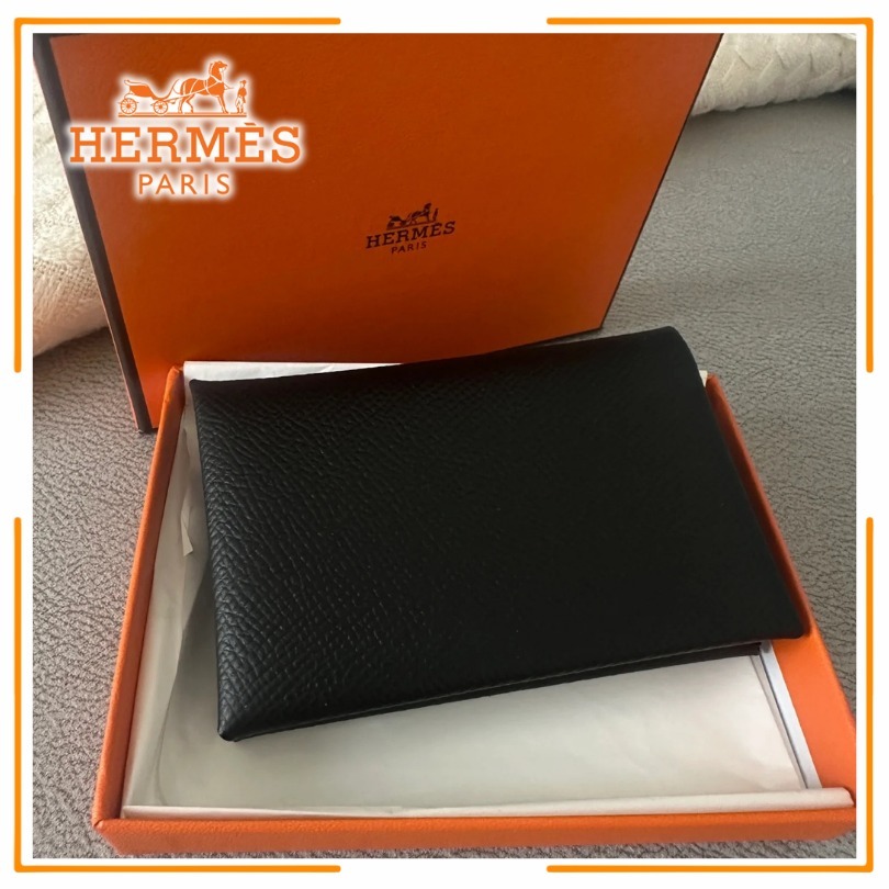 スリム＆上質【HERMES】カルヴィ カードケース