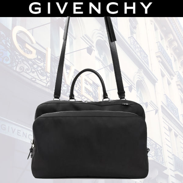 GIVENCHY タウンユースに使いやすい☆ロゴ ハンドバッグ black