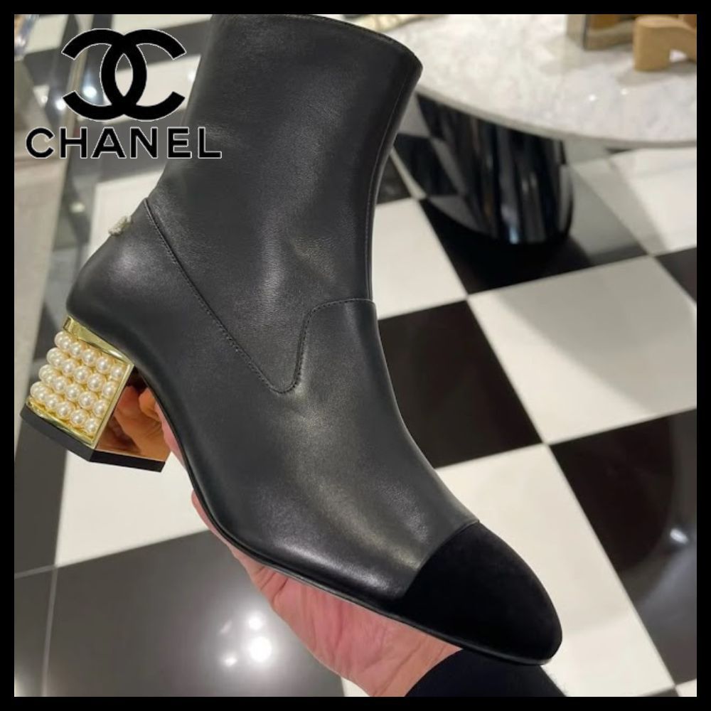 【凛とした佇まい】CHANEL ショートブーツ